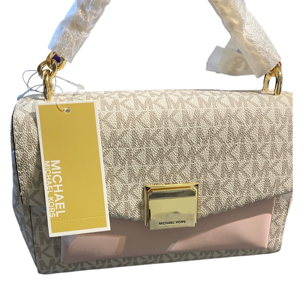Michael Kors Crossbody.